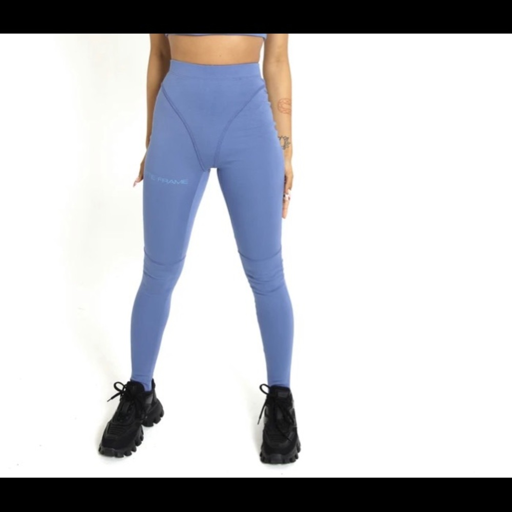 MATTE BRAND Frame Leggings
